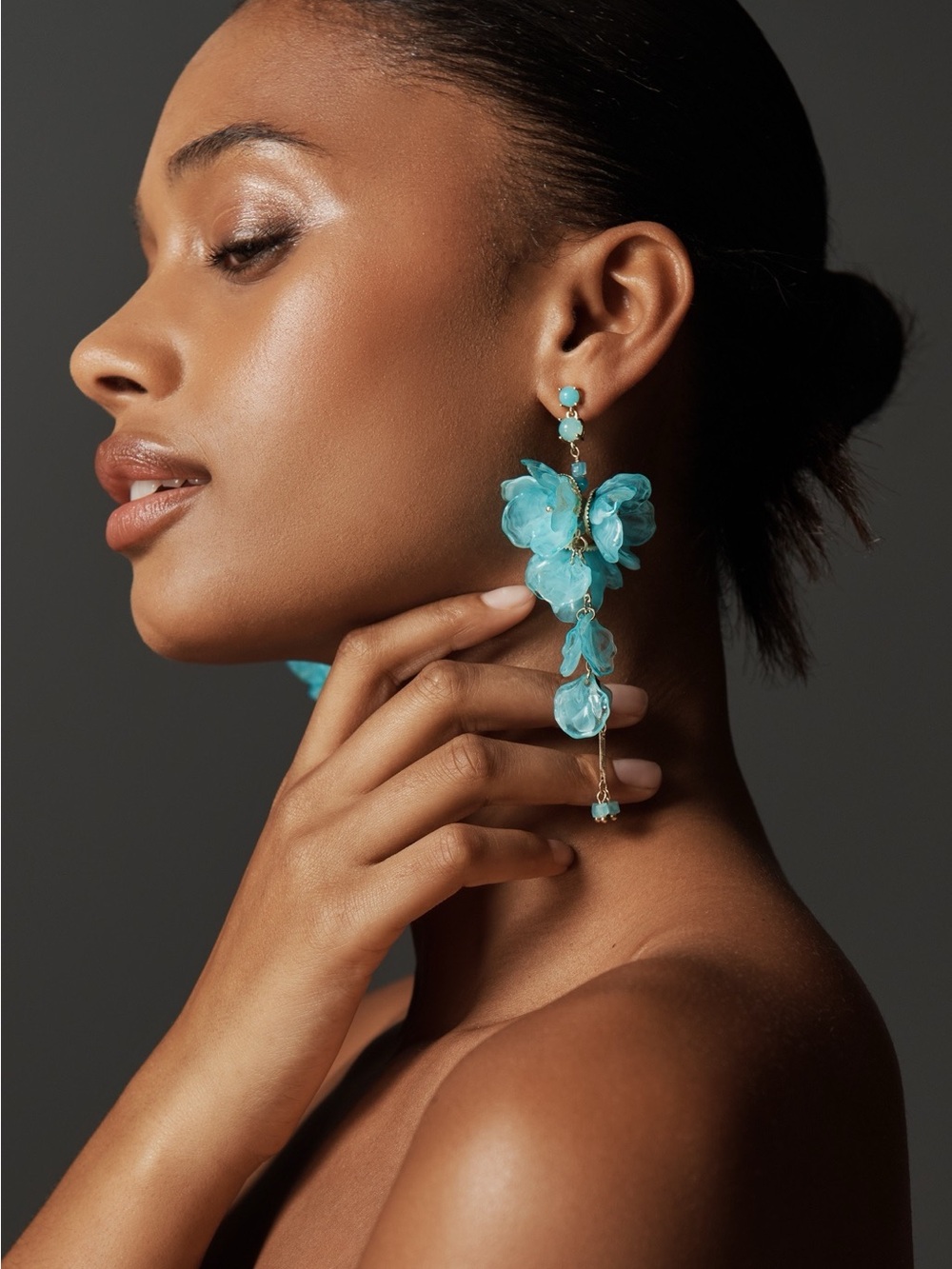 NWT Anthropologie Blossom Drop Earrings, Blue
